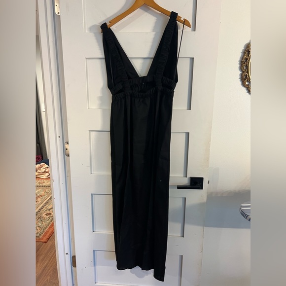 Black Maxi Dress - Picture 3 of 4
